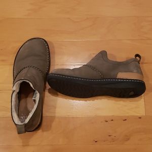 UGG leather and fleece brown suede slip on clogs, size 8